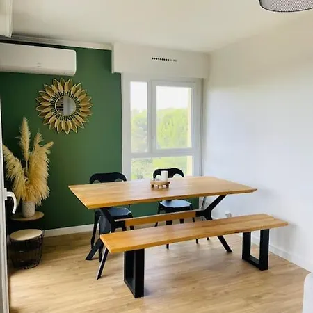 P3 Proche Centre Ним